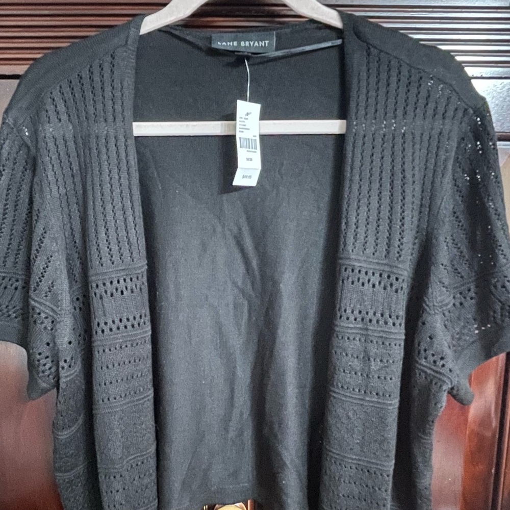 New women’s short sleeve Lane Bryant black sweater size 18/20
